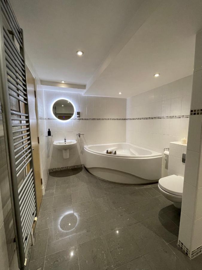 Vikings Duplex Apartment City Centre With Free Parking York Exteriör bild