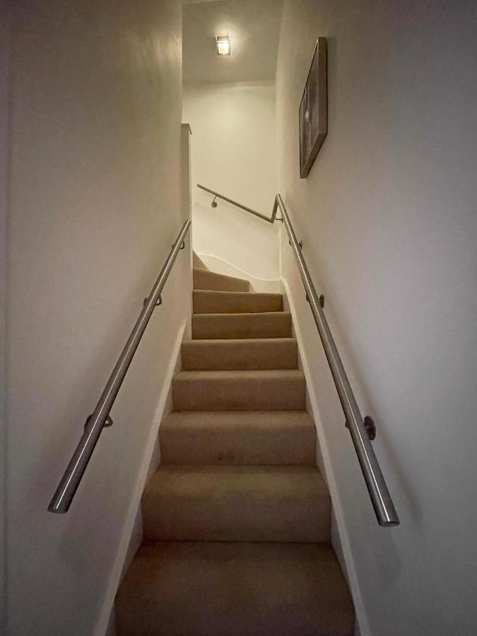 Vikings Duplex Apartment City Centre With Free Parking York Exteriör bild